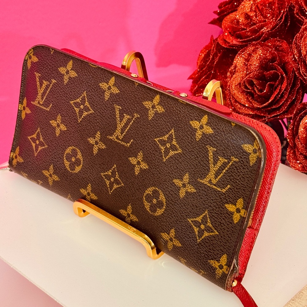 Louis Vuitton Brown and Red Women's long bifold wallet